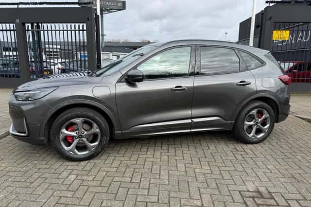 Ford Kuga (2025) thumbnail 5