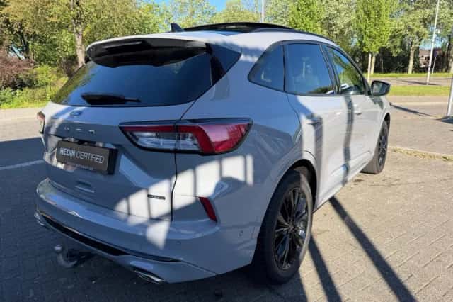 Ford Kuga (2024) thumbnail 4