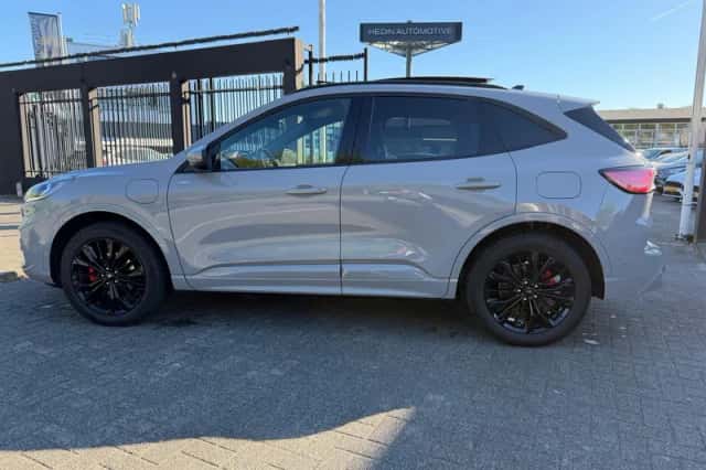 Ford Kuga (2024) thumbnail 6