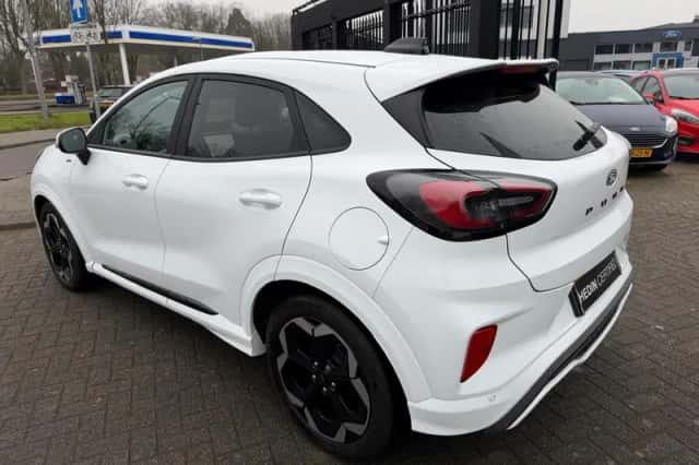 Ford Puma (2024) thumbnail 3