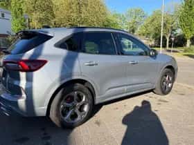Ford Kuga (2025) thumbnail 8
