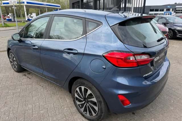 Ford Fiesta (2022) thumbnail 3