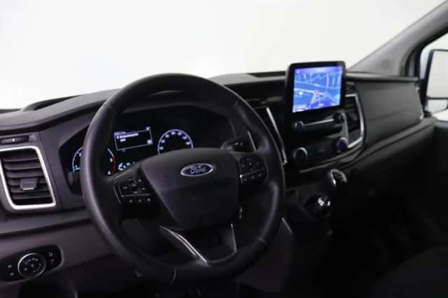 Ford Transit Custom (2023) thumbnail 3