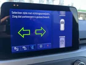 Ford Focus (2022) thumbnail 14