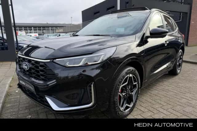 Ford Kuga (2024) thumbnail 1