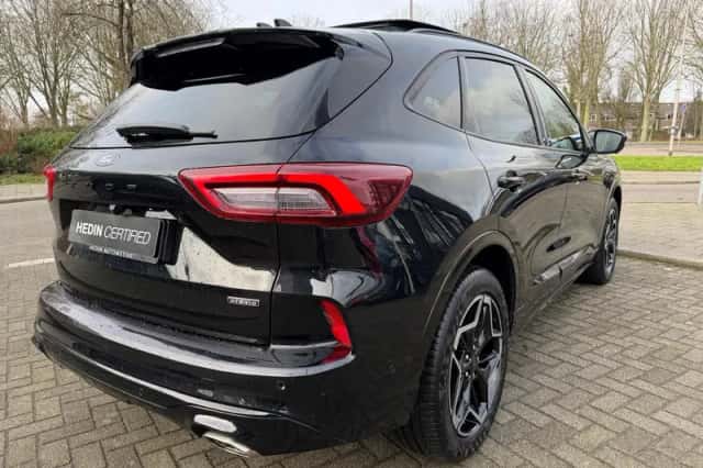 Ford Kuga (2024) thumbnail 3