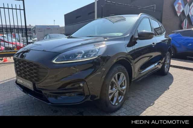 Ford Kuga (2022) thumbnail 1