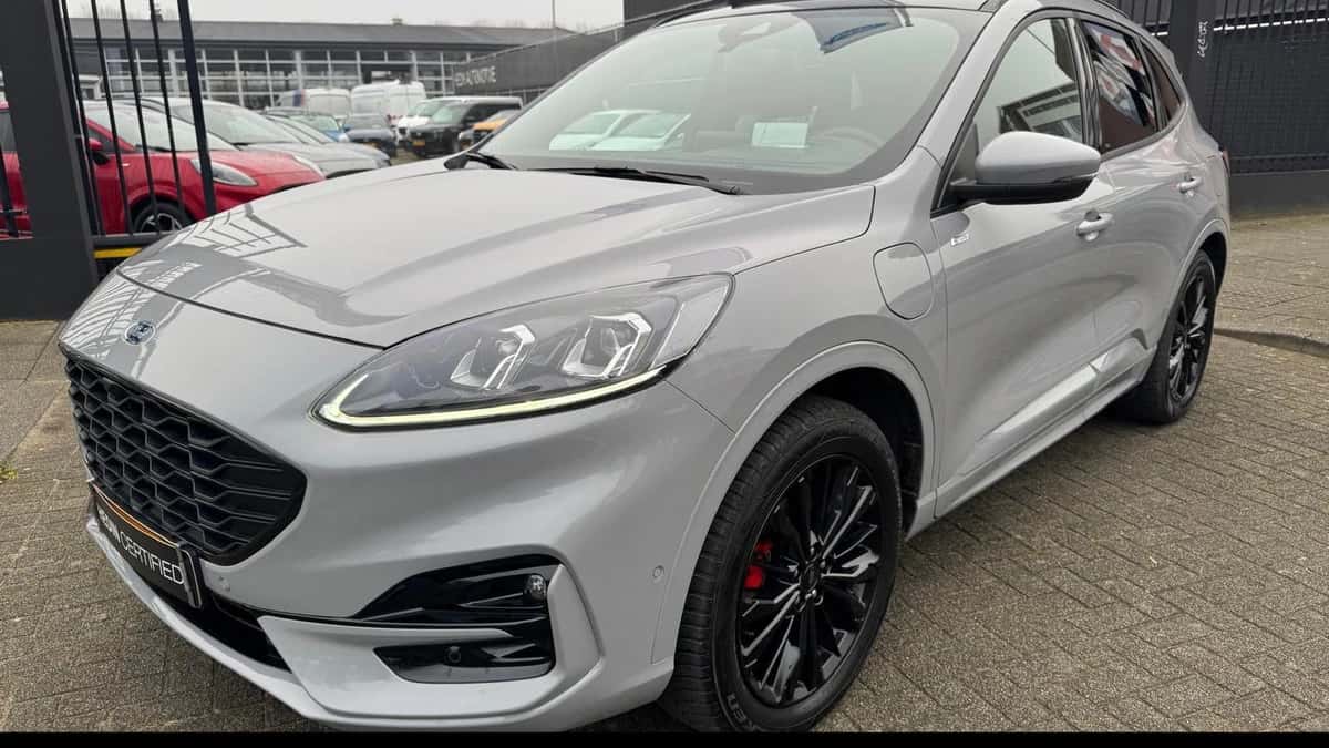 Ford Kuga (2024) — foto 1