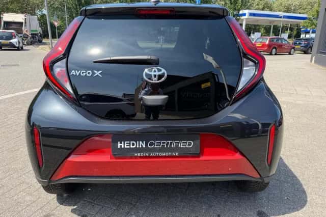 Toyota Aygo (2022) thumbnail 4