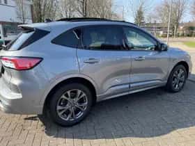 Ford Kuga (2024) thumbnail 3