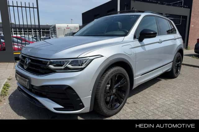 Volkswagen Tiguan (2023) thumbnail 1