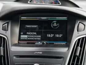 Ford Focus (2016) thumbnail 16