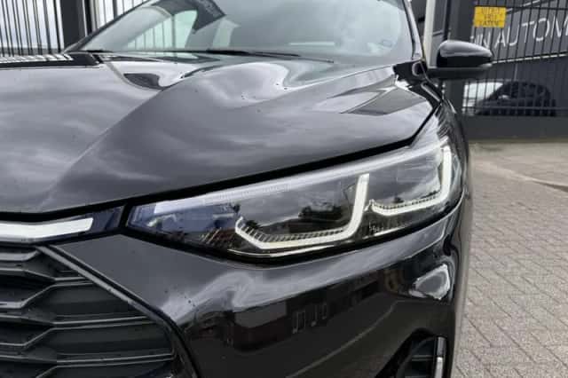 Ford Kuga (2025) thumbnail 3