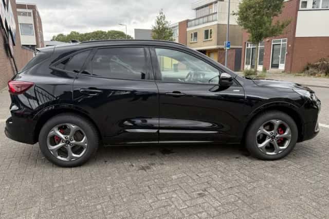 Ford Kuga (2025) thumbnail 5