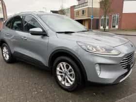 Ford Kuga (2022) thumbnail 10