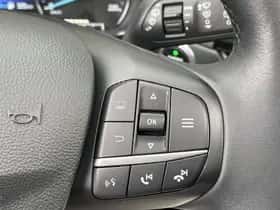 Ford Kuga (2021) thumbnail 16