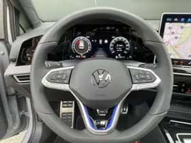 Volkswagen Golf (2024) thumbnail 18