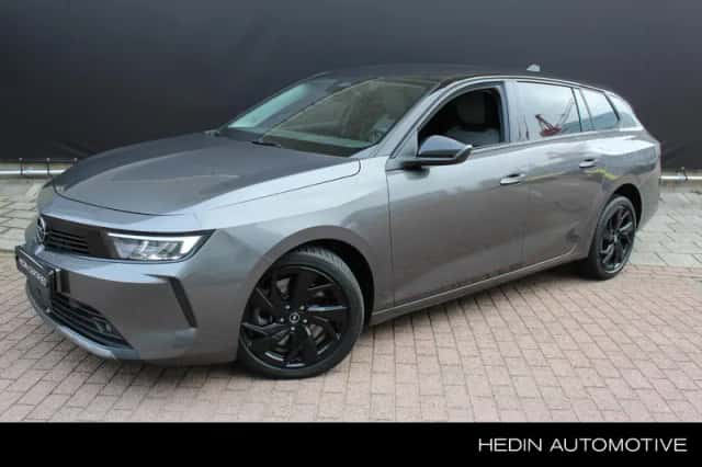 Opel Astra (2024) thumbnail 1