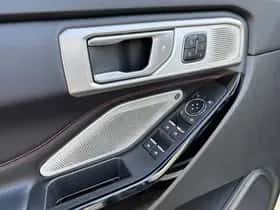 Ford Explorer (2024) thumbnail 18