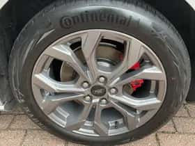 Ford Focus (2023) thumbnail 4