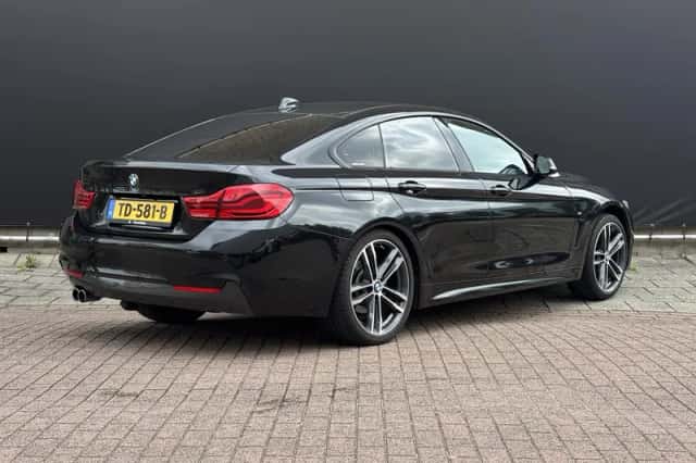 BMW 4-Serie (2018) thumbnail 5