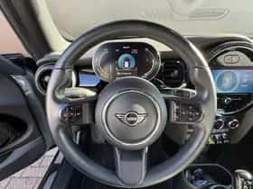 MINI Electric (2022) thumbnail 27