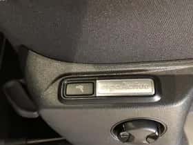 Volkswagen Tiguan (2020) thumbnail 12