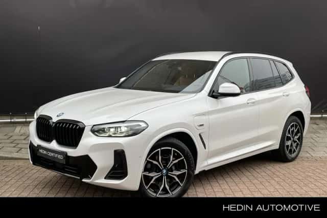 BMW X3 (2022) thumbnail 1