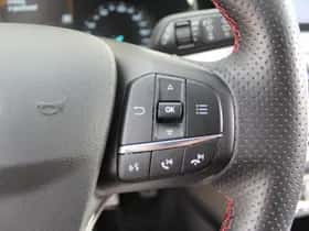 Ford Focus (2022) thumbnail 16