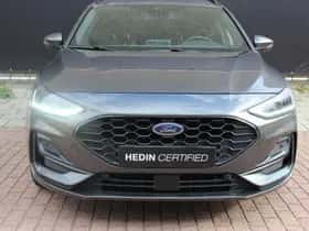 Ford Focus (2022) thumbnail 6