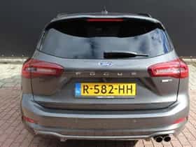 Ford Focus (2022) thumbnail 8