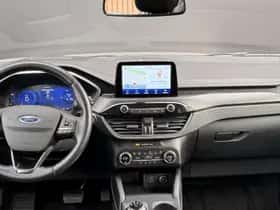 Ford Kuga (2020) thumbnail 2