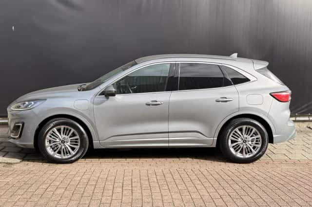Ford Kuga (2020) thumbnail 6