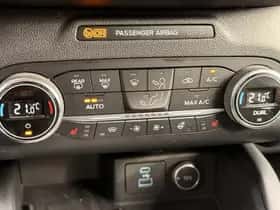 Ford Kuga (2020) thumbnail 9