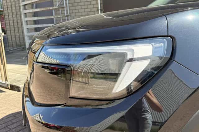 Ford Explorer (2025) thumbnail 4
