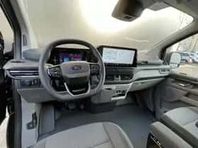 Ford E-Transit Custom (2024) thumbnail 3