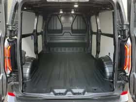Ford E-Transit Custom (2024) thumbnail 22