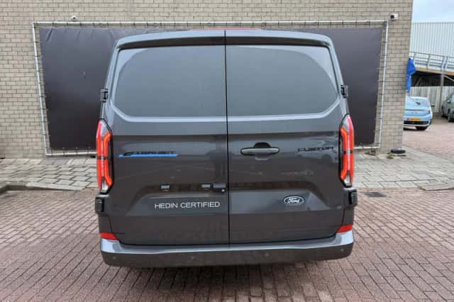 Ford E-Transit Custom (2024) thumbnail 5