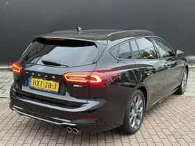 Ford Focus (2023) thumbnail 2
