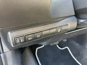 Toyota Corolla (2023) thumbnail 12