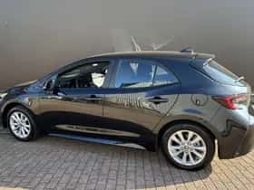 Toyota Corolla (2023) thumbnail 5