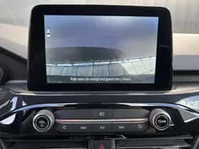 Ford Kuga (2022) thumbnail 14