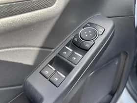 Ford Kuga (2022) thumbnail 20