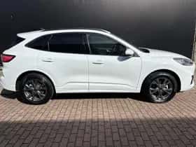 Ford Kuga (2022) thumbnail 8