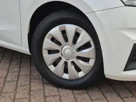 Škoda Fabia (2023) thumbnail 4