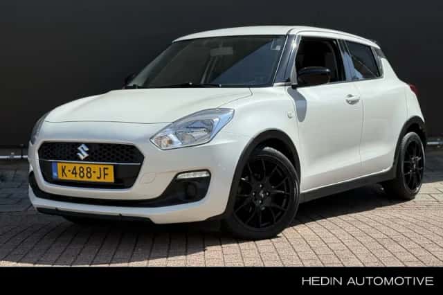Suzuki Swift (2021) thumbnail 1
