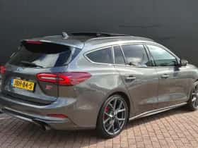 Ford Focus (2023) thumbnail 2