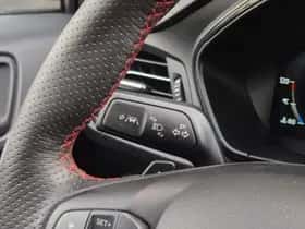 Ford Focus (2023) thumbnail 52