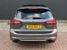 Ford Focus (2023) thumbnail 9