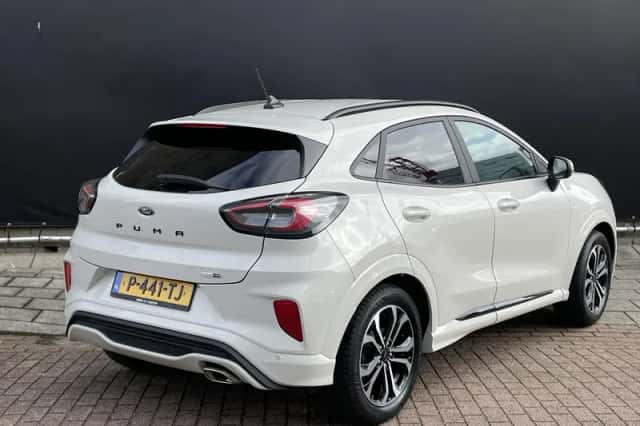 Ford Puma (2021) thumbnail 2